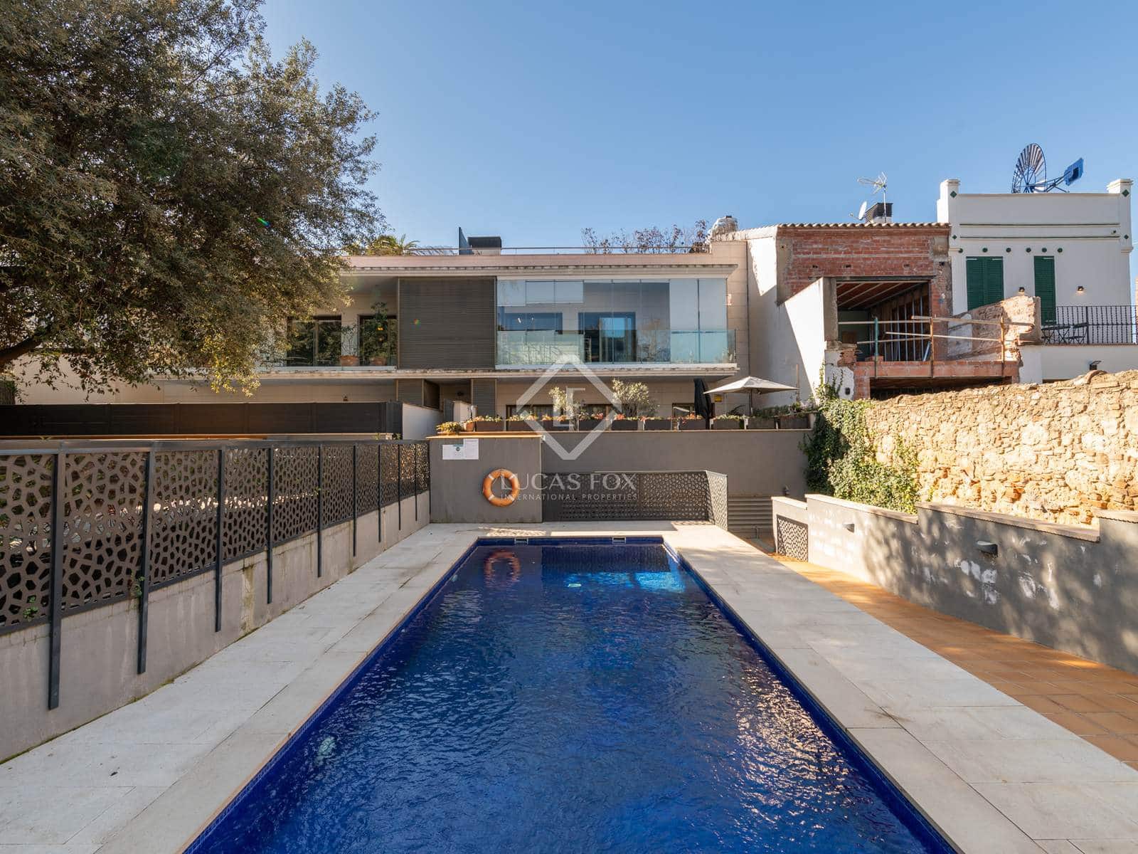 3 bedroom Apartment for sale in Sant Cugat del Valles with pool garage - € 1,095,000 (Ref: 8785607)