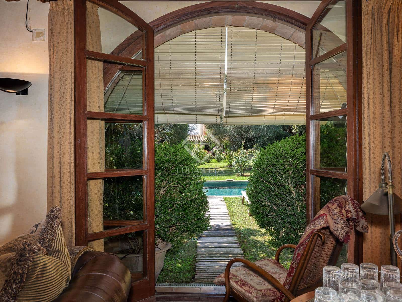 5 sypialnia Finka/Dom wiejski na sprzedaż w L'Armentera z basenem - 1 200 000 € (Ref: 8786001)