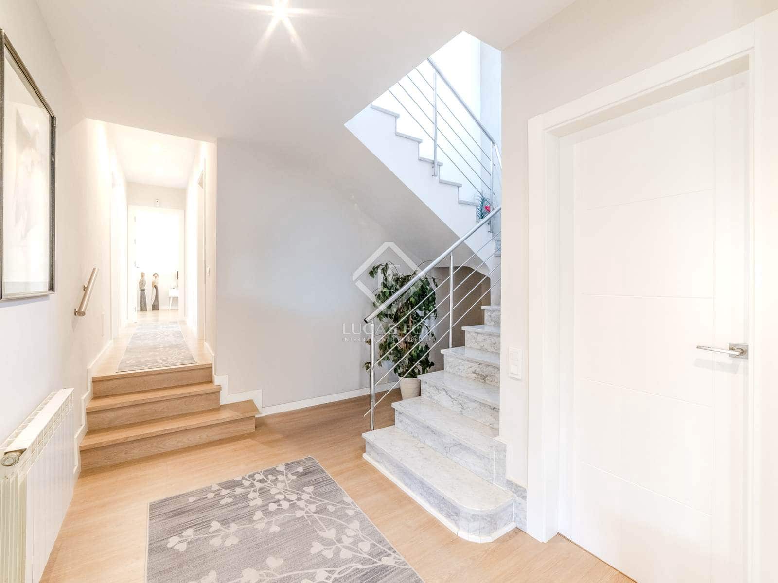 4 soveværelse Villa til salg i Sant Pere de Ribes med swimmingpool garage - € 998.000 (Ref: 8788098)