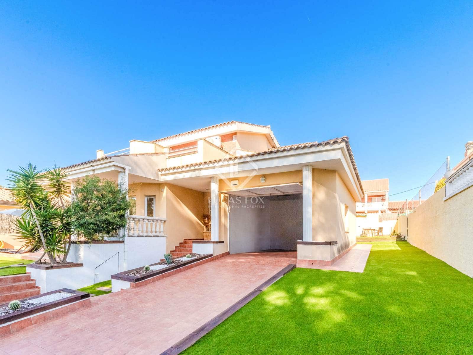 4 soveværelse Villa til salg i Sant Pere de Ribes med swimmingpool garage - € 998.000 (Ref: 8788098)