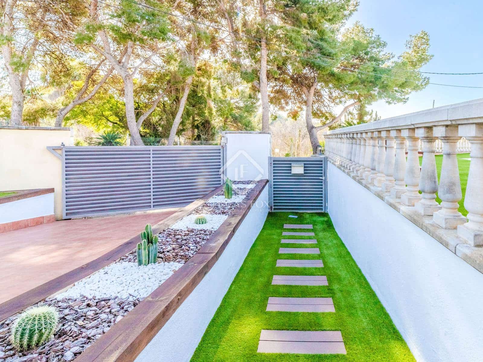 4 soveværelse Villa til salg i Sant Pere de Ribes med swimmingpool garage - € 998.000 (Ref: 8788098)