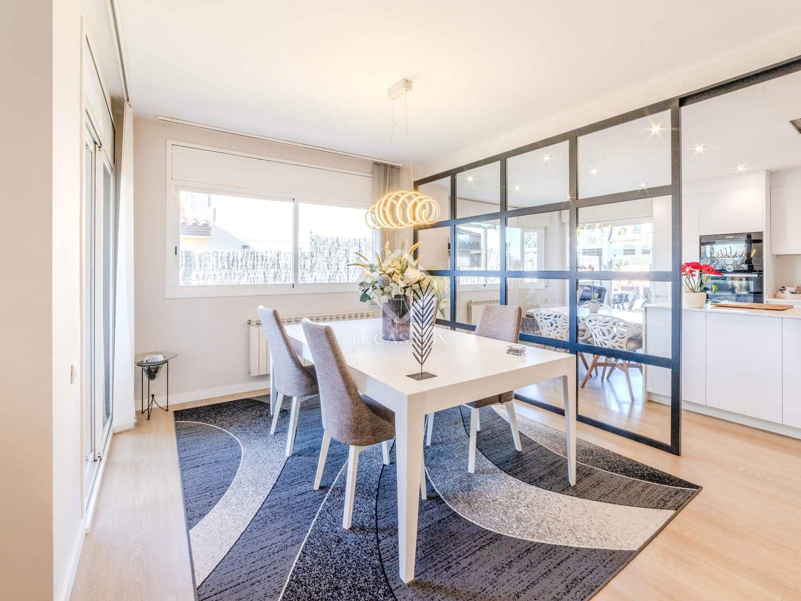 4 sypialnia Willa na sprzedaż w Sant Pere de Ribes z basenem garażem - 998 000 € (Ref: 8788098)