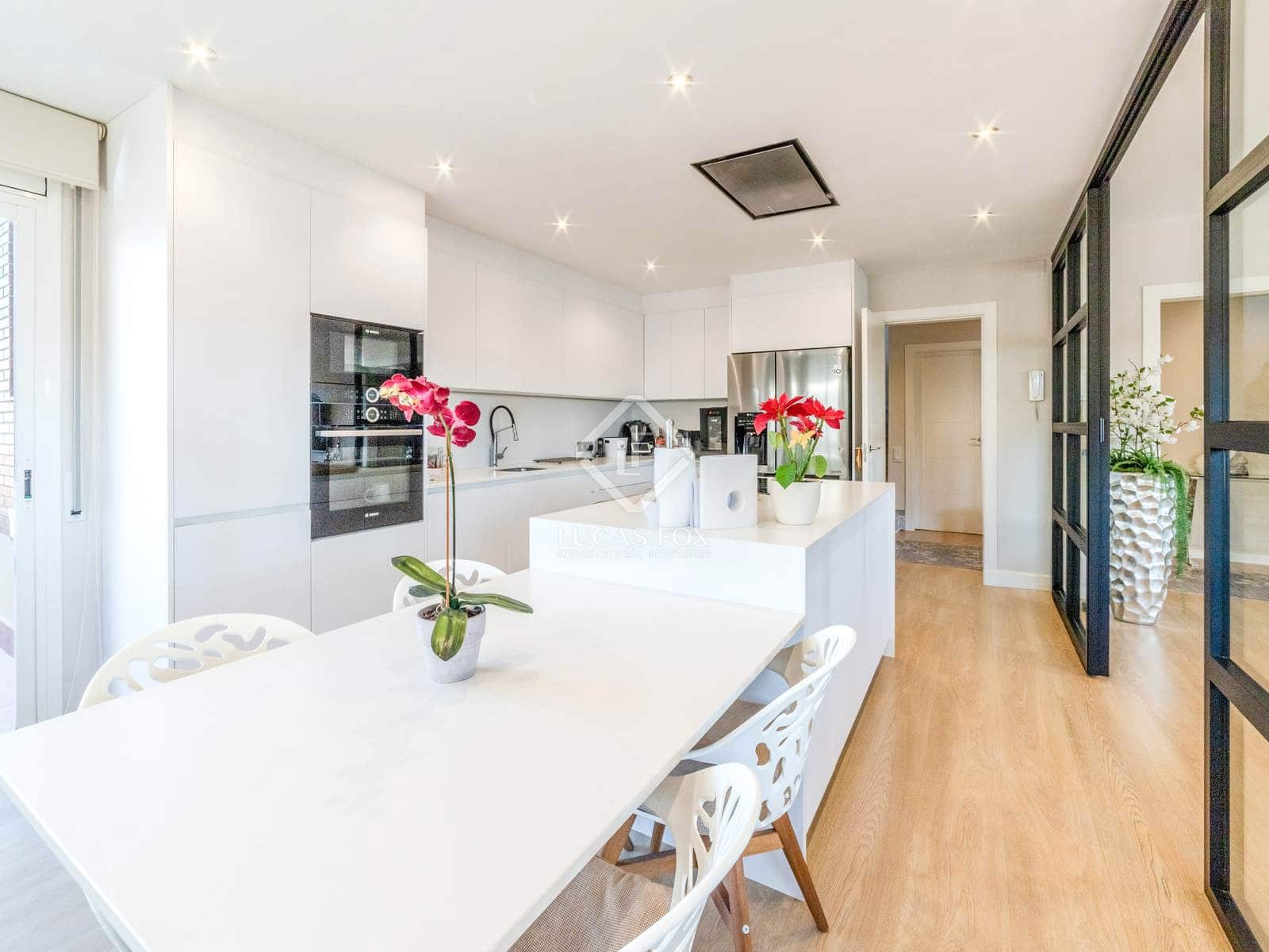 4 soveværelse Villa til salg i Sant Pere de Ribes med swimmingpool garage - € 998.000 (Ref: 8788098)