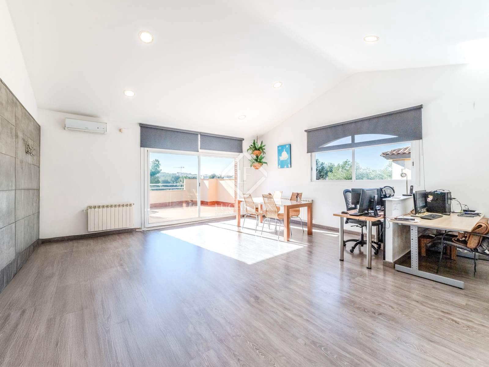 4 soveværelse Villa til salg i Sant Pere de Ribes med swimmingpool garage - € 998.000 (Ref: 8788098)