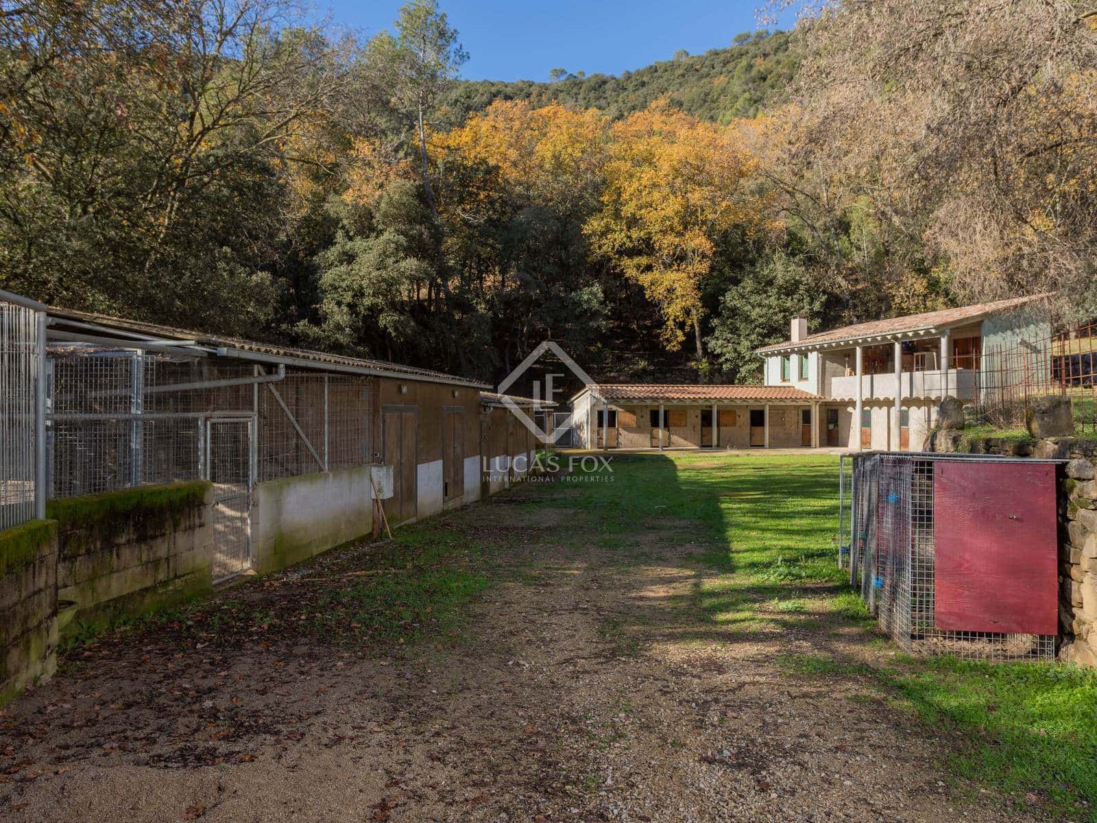 10 soveværelse Finca/Landehus til salg i Porqueres - € 1.600.000 (Ref: 8788673)