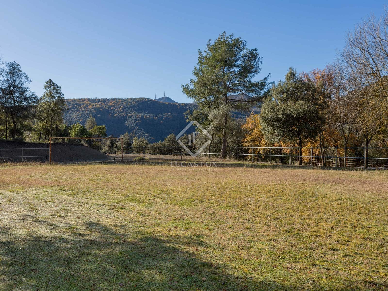 10 soveværelse Finca/Landehus til salg i Porqueres - € 1.600.000 (Ref: 8788673)