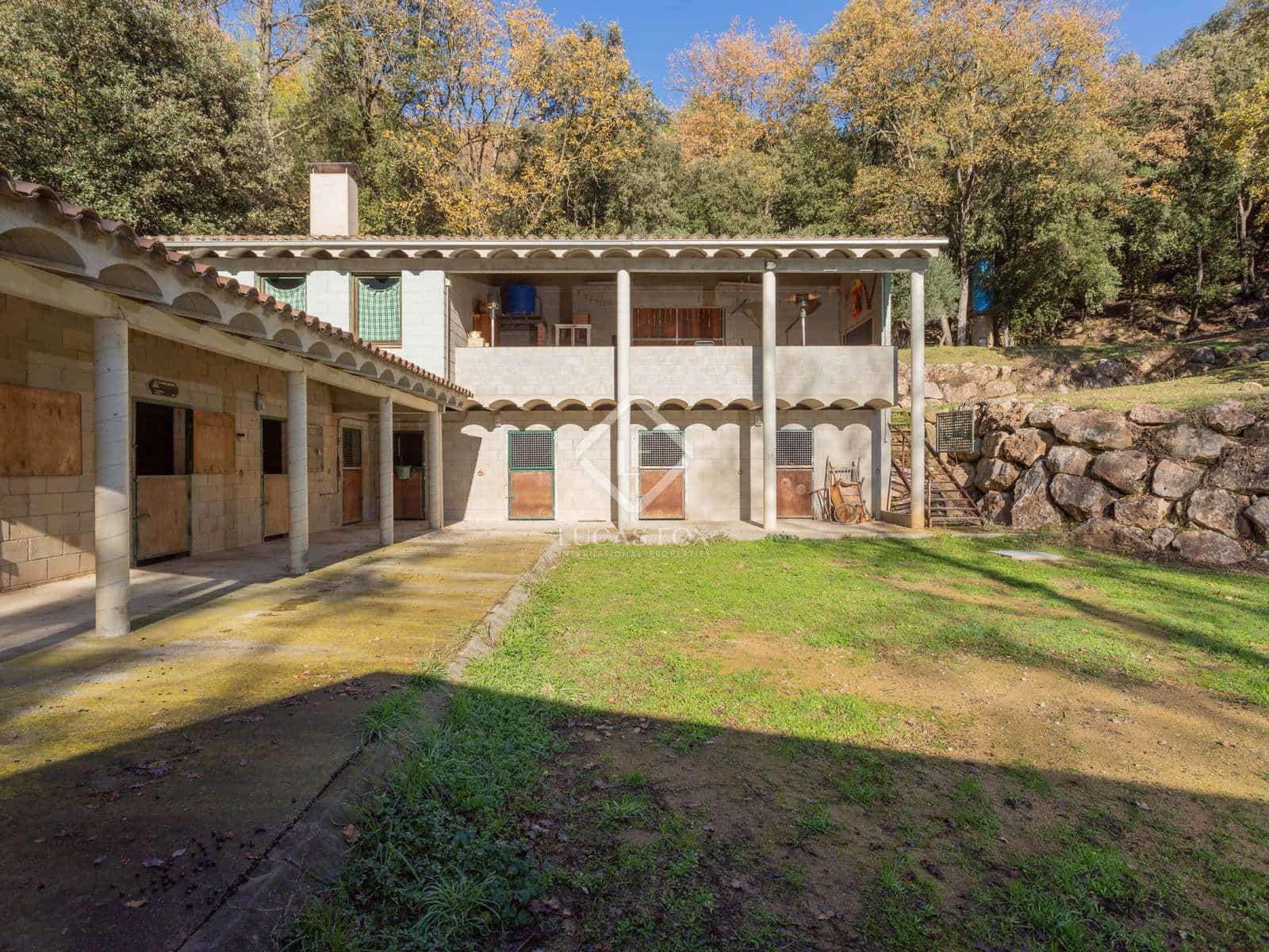 10 soveværelse Finca/Landehus til salg i Porqueres - € 1.600.000 (Ref: 8788673)