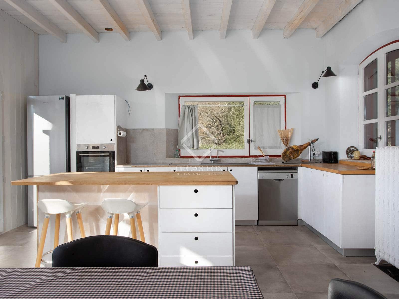 10 soveværelse Finca/Landehus til salg i Porqueres - € 1.600.000 (Ref: 8788673)