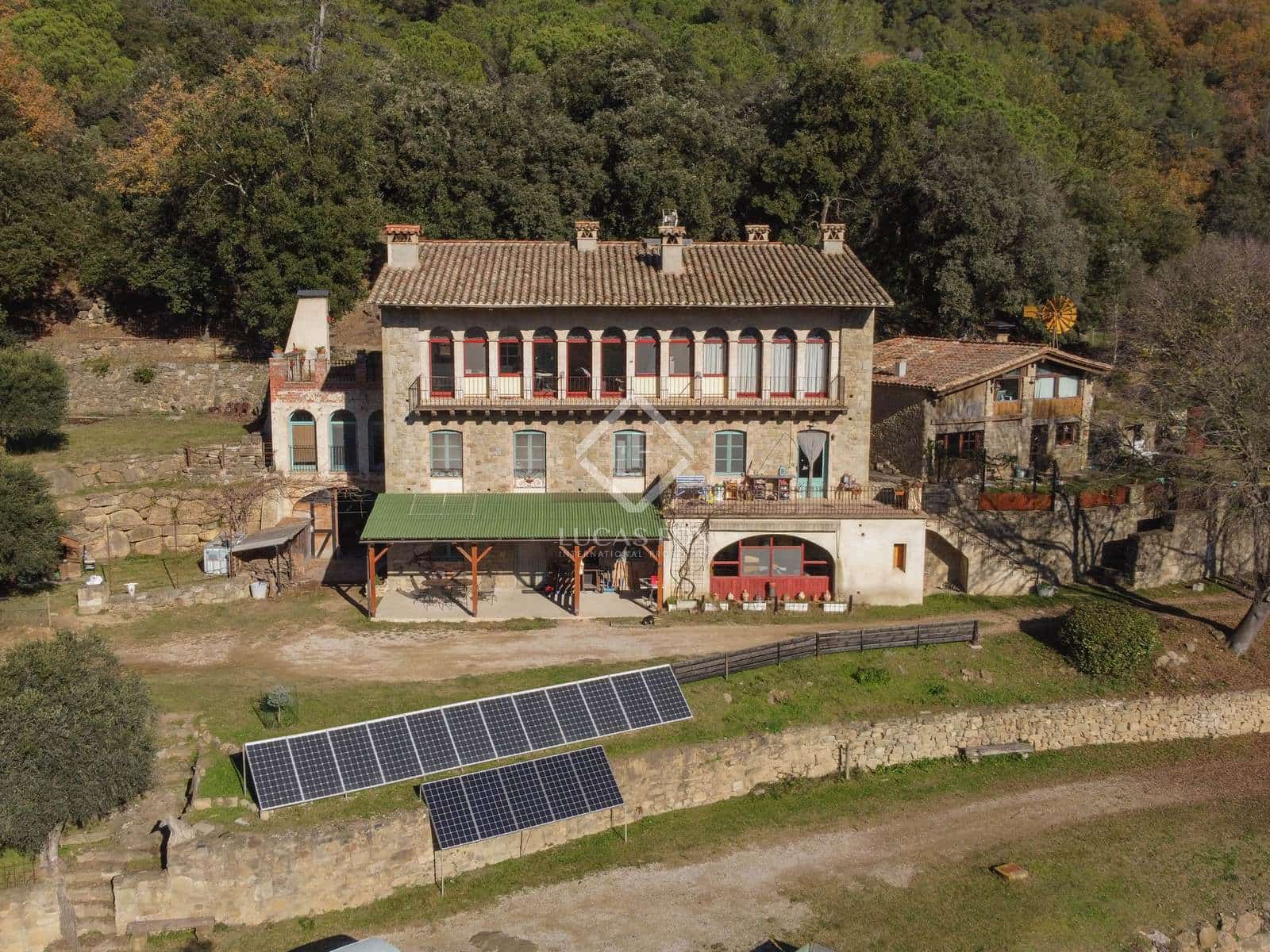 10 soveværelse Finca/Landehus til salg i Porqueres - € 1.600.000 (Ref: 8788673)