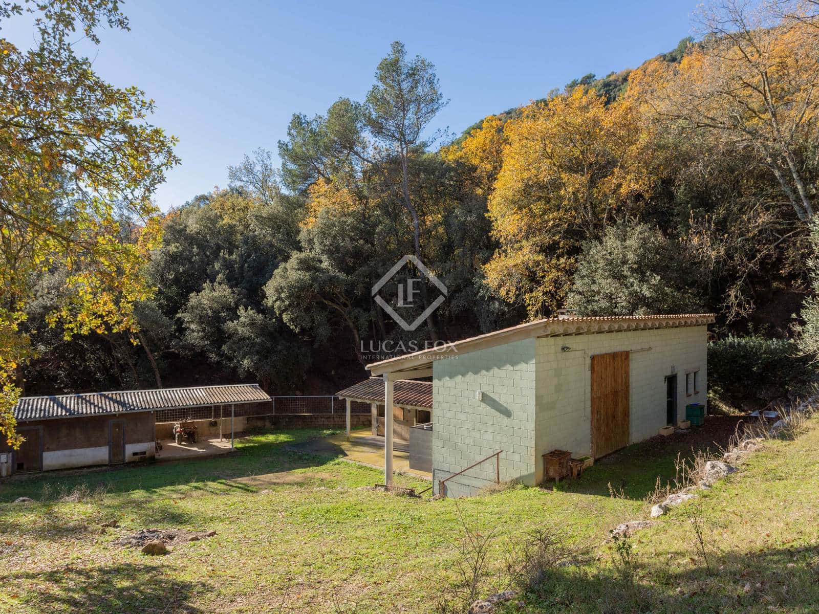 10 soveværelse Finca/Landehus til salg i Porqueres - € 1.600.000 (Ref: 8788673)