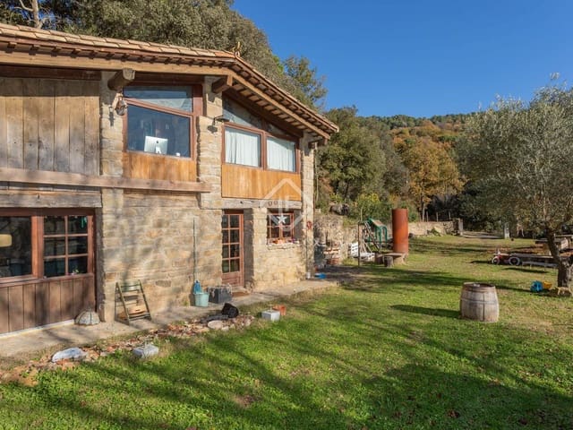 10 bedroom Finca/Country House for sale in Porqueres - € 1,600,000 (Ref: 8788673)