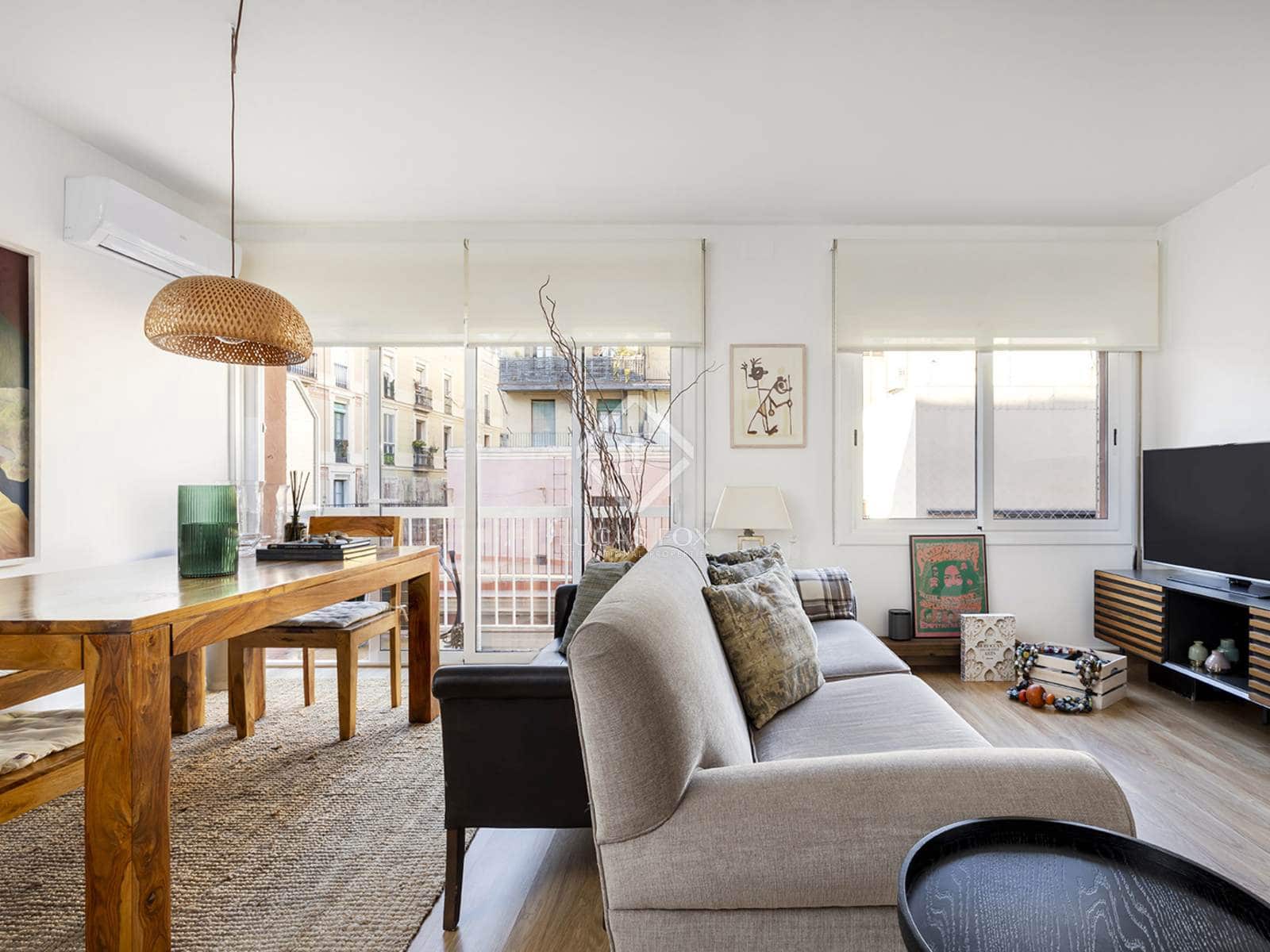 Apartamento de 2 habitaciones en Barcelona ciudad en venta con garaje - 470.000 € (Ref: 8788742)