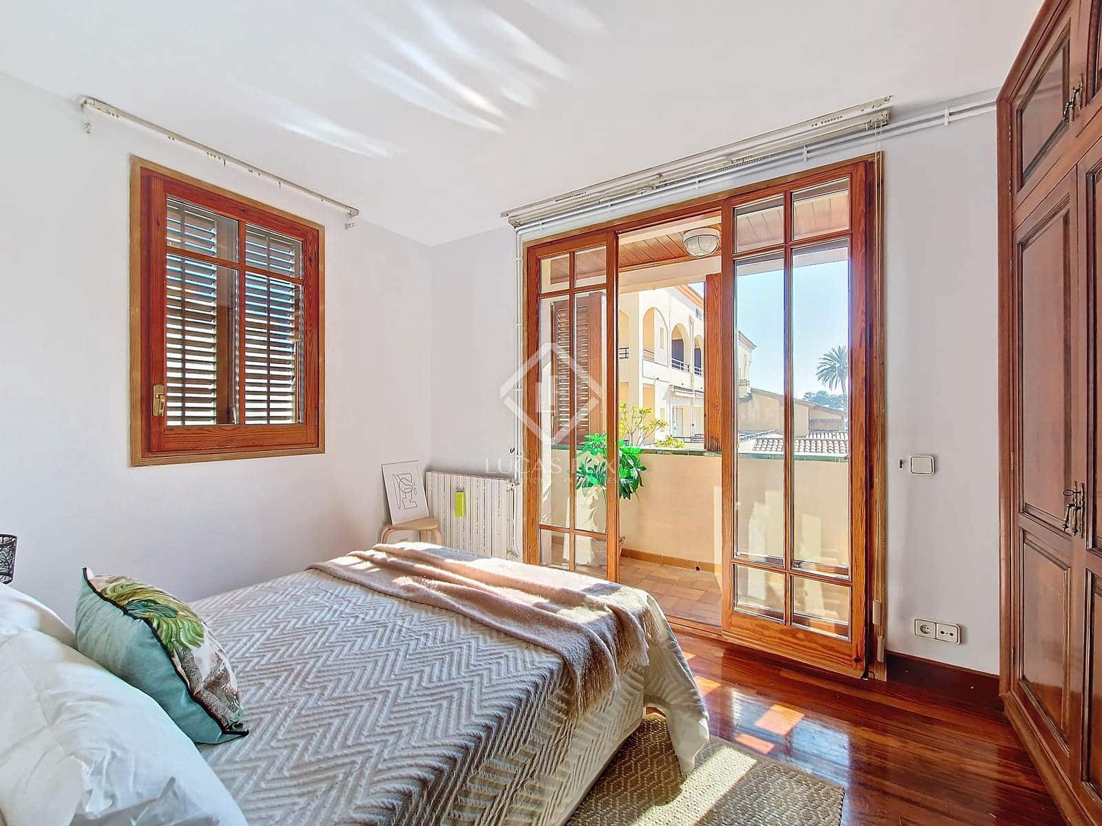 5 soverom Villa til salgs i Vilanova i la Geltru - € 1 280 000 (Ref: 8788746)