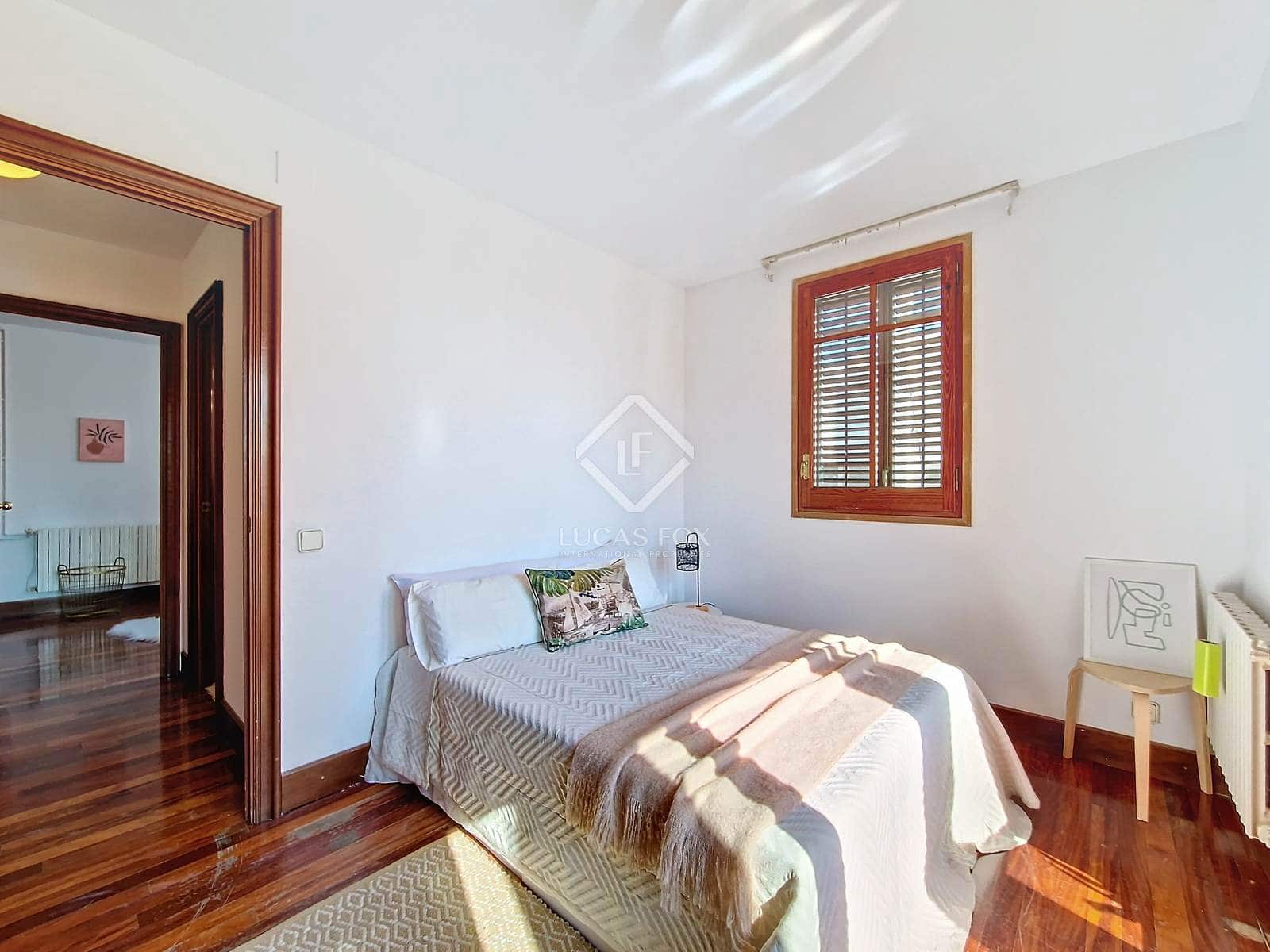 5 soverom Villa til salgs i Vilanova i la Geltru - € 1 280 000 (Ref: 8788746)