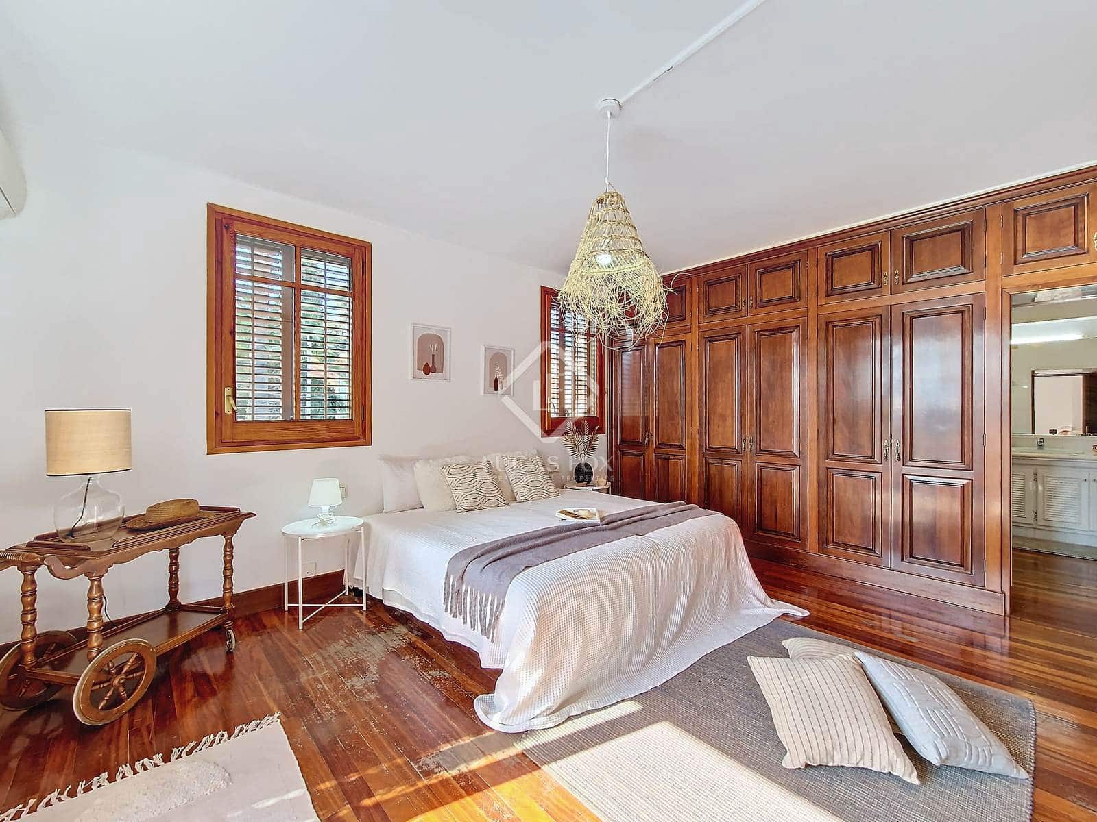 5 soverom Villa til salgs i Vilanova i la Geltru - € 1 280 000 (Ref: 8788746)