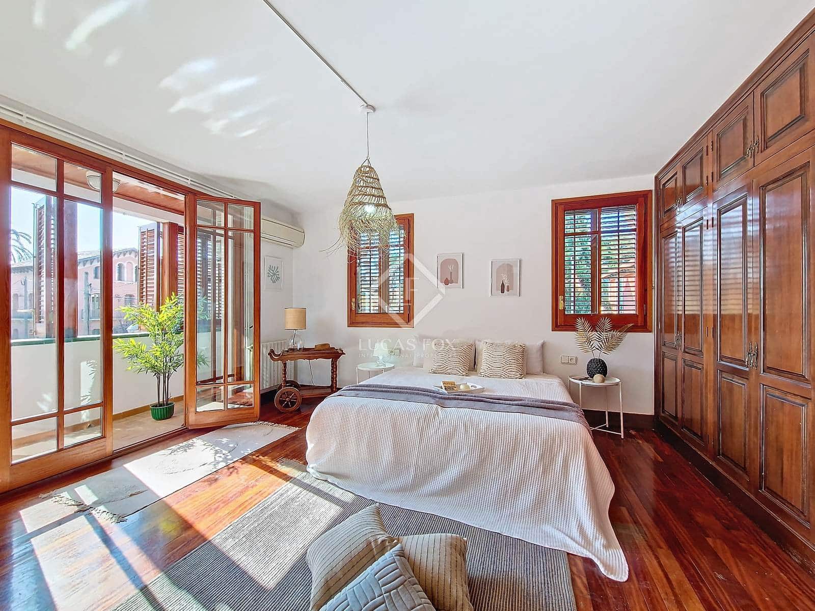 5 soverom Villa til salgs i Vilanova i la Geltru - € 1 280 000 (Ref: 8788746)