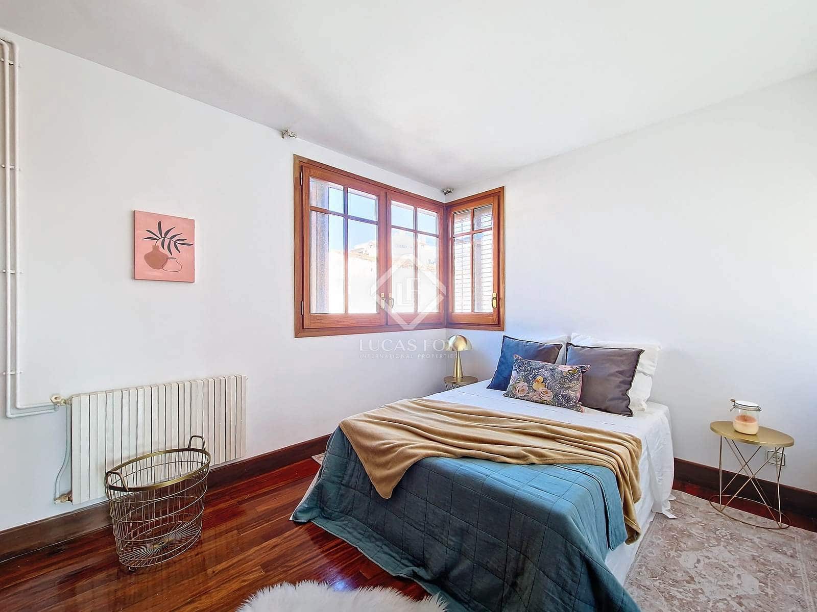 5 soverom Villa til salgs i Vilanova i la Geltru - € 1 280 000 (Ref: 8788746)