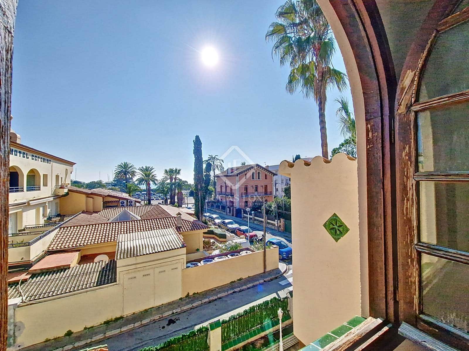 5 soverom Villa til salgs i Vilanova i la Geltru - € 1 280 000 (Ref: 8788746)