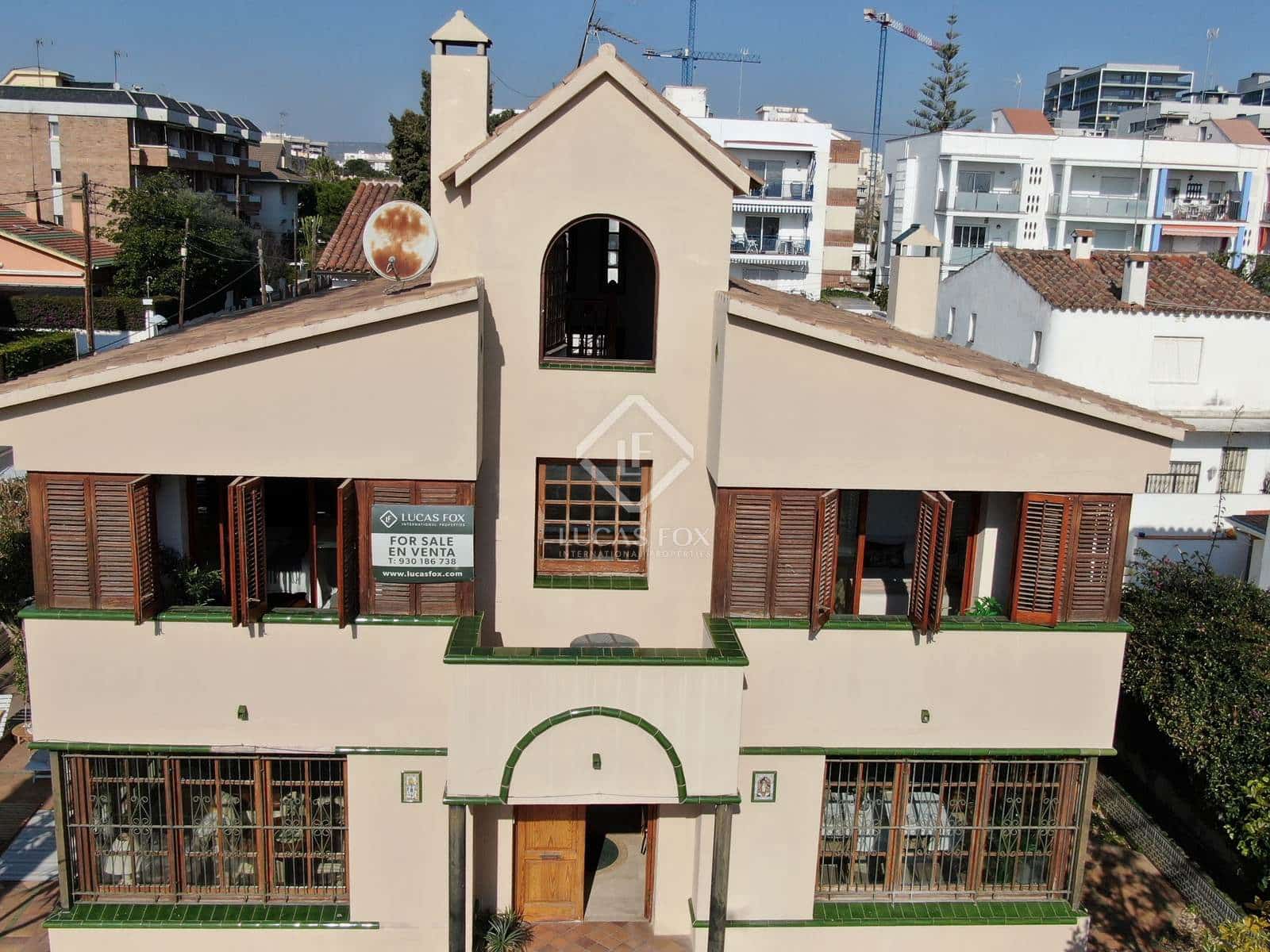 5 soverom Villa til salgs i Vilanova i la Geltru - € 1 280 000 (Ref: 8788746)