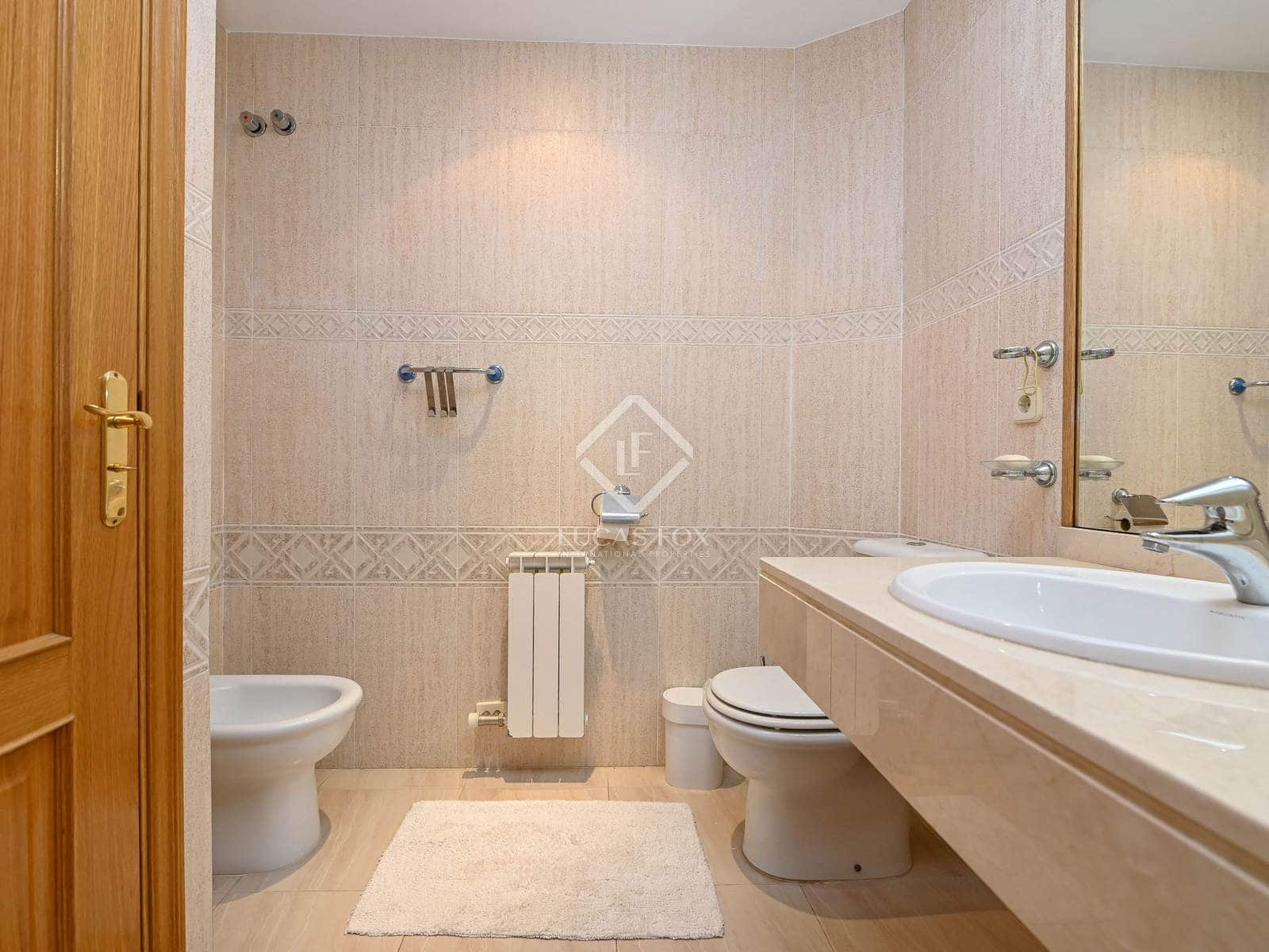 4 sypialnia Willa na sprzedaż w Platja d'Aro z garażem - 500 000 € (Ref: 8789856)