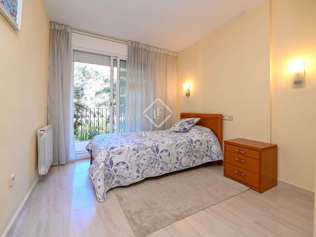 4 slaapkamer Villa te koop in Platja d'Aro, Castell-Platja d'Aro met garage - € 500.000 (Ref: 8789856)