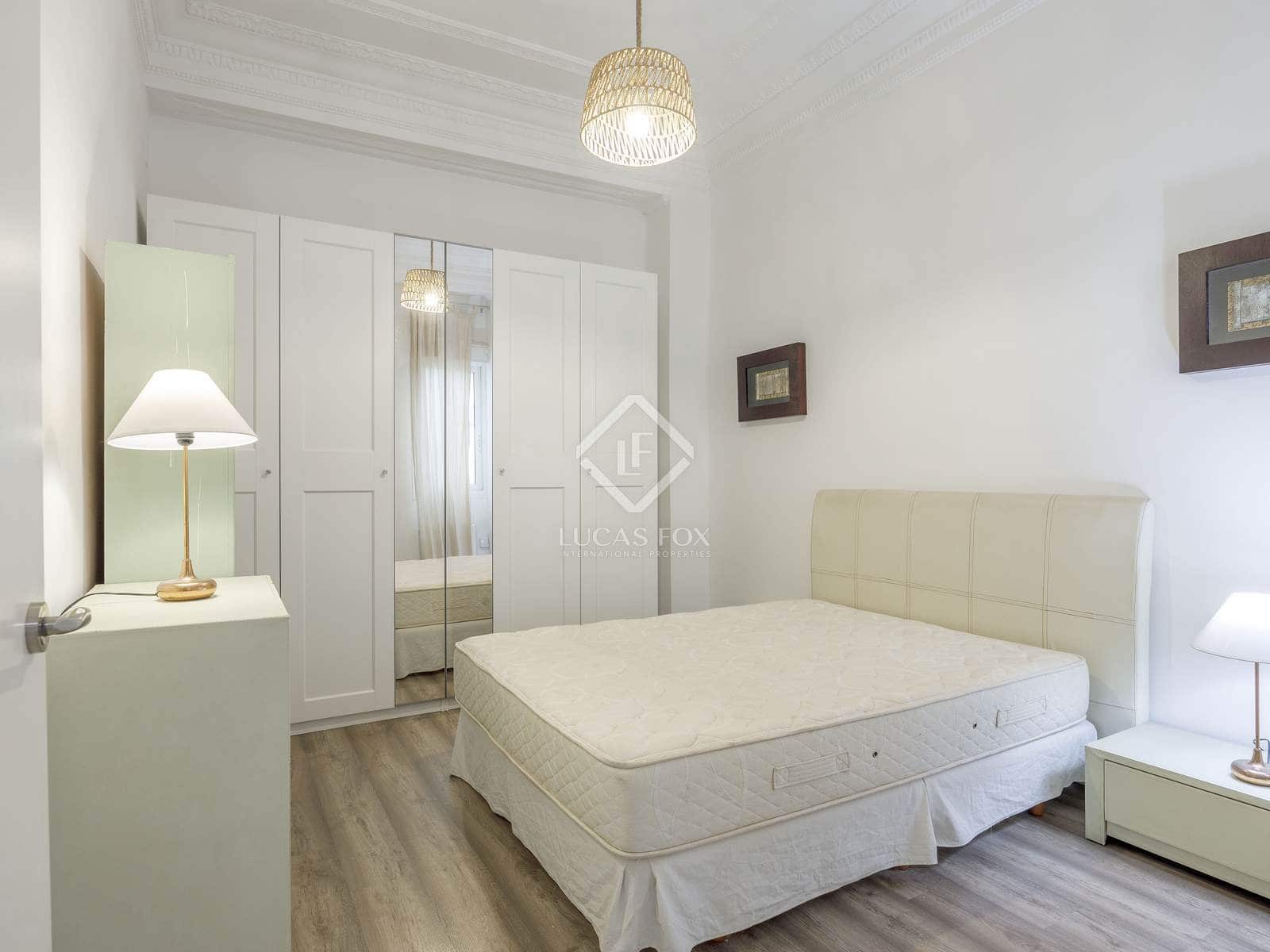 2 bedroom Apartment for rent in Valencia city - € 2,600 (Ref: 8789860)