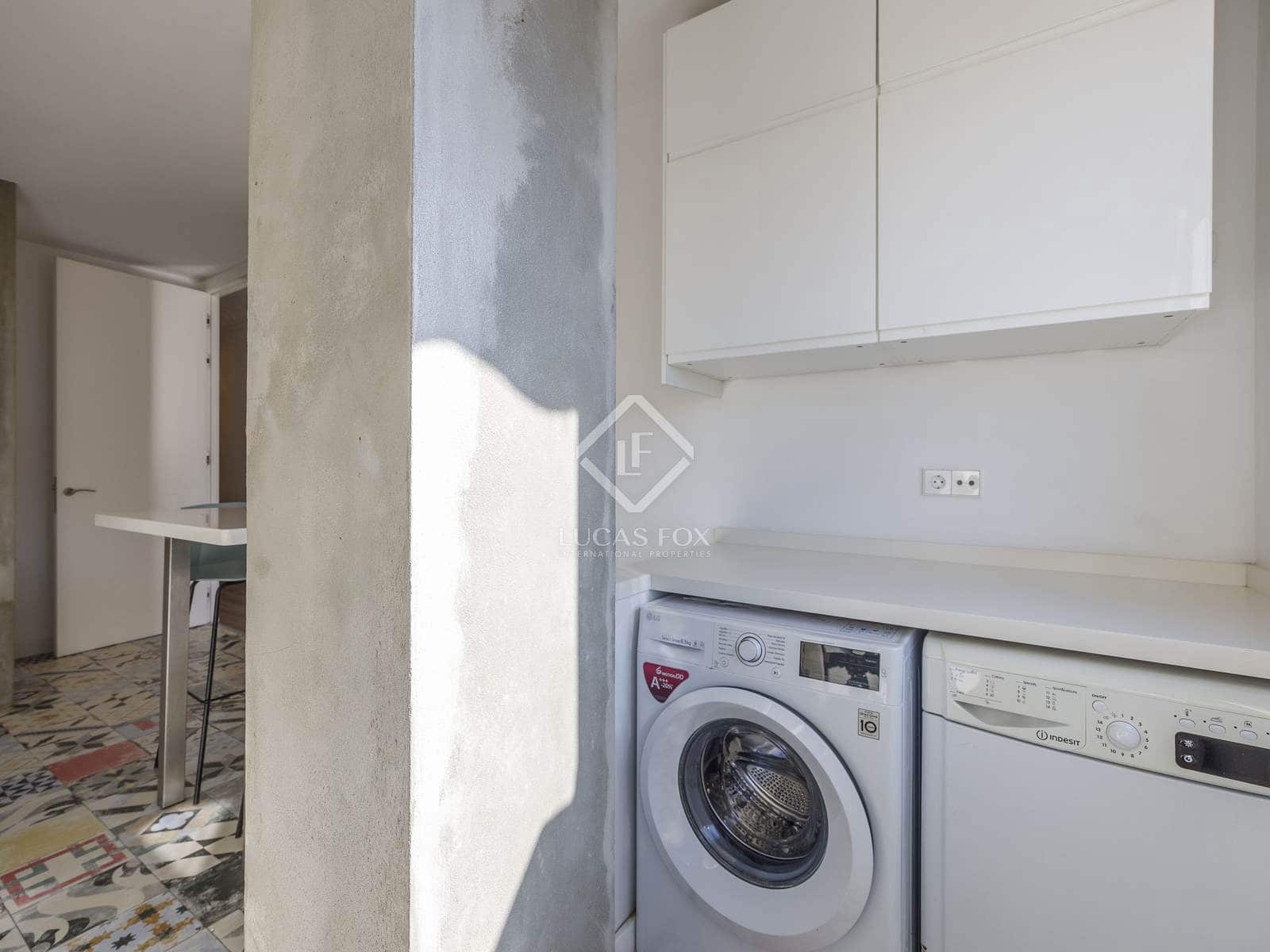 2 bedroom Apartment for rent in Valencia city - € 2,600 (Ref: 8789860)