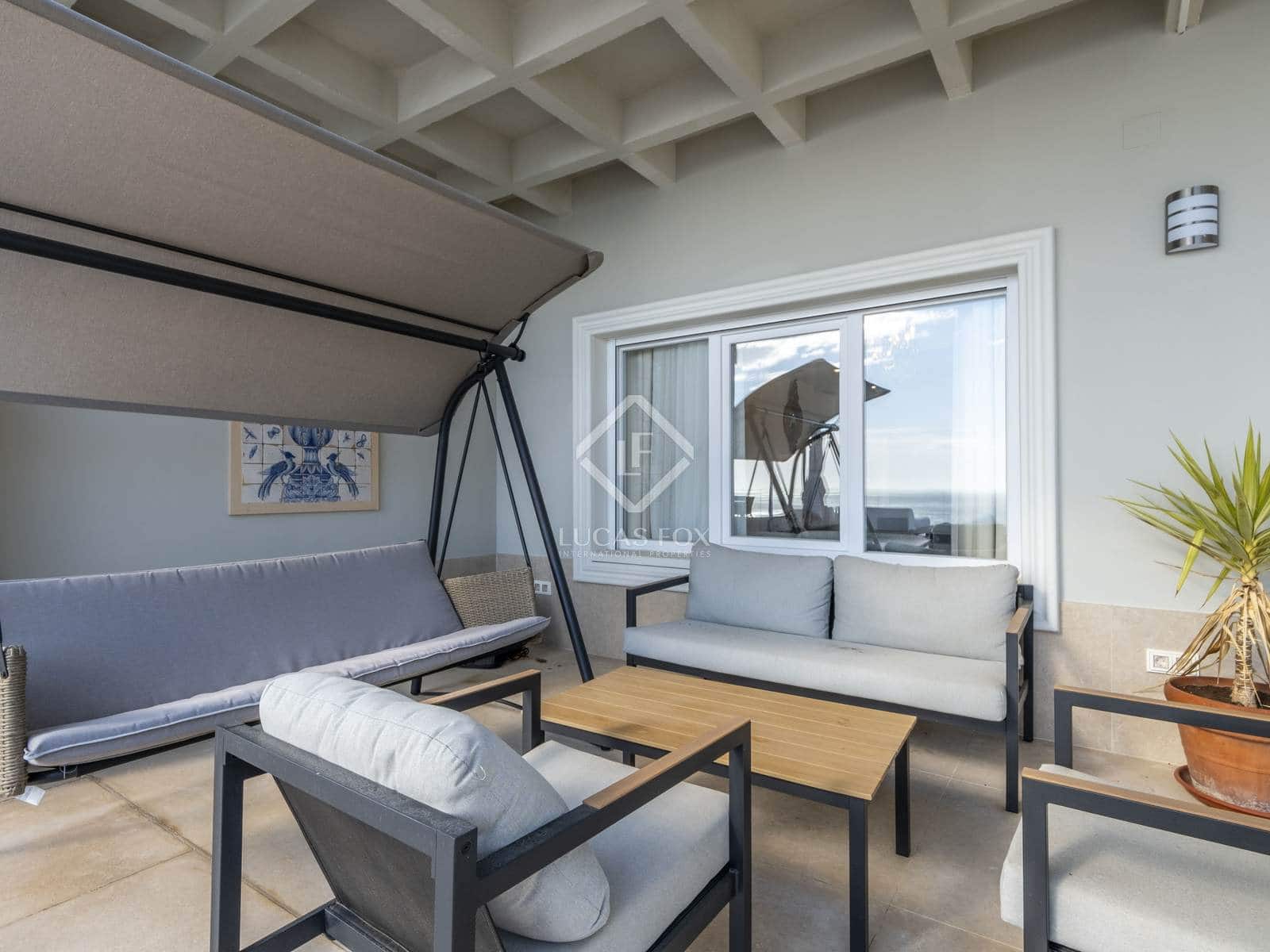 7 slaapkamer Villa te koop in El Campello met zwembad garage - € 3.500.000 (Ref: 8790911)