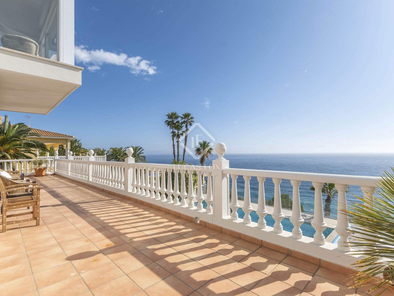 7 slaapkamer Villa te koop in El Campello met zwembad garage - € 3.500.000 (Ref: 8790911)