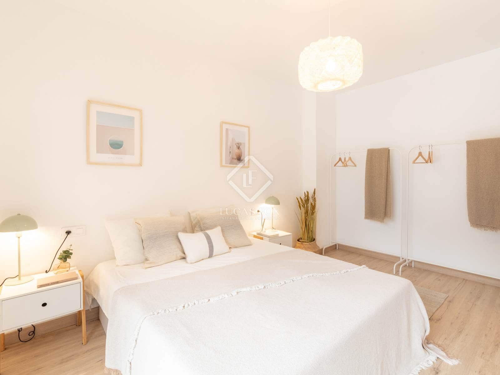 3 soverom Villa til salgs i La Pineda med svømmebasseng - € 980 000 (Ref: 8790960)