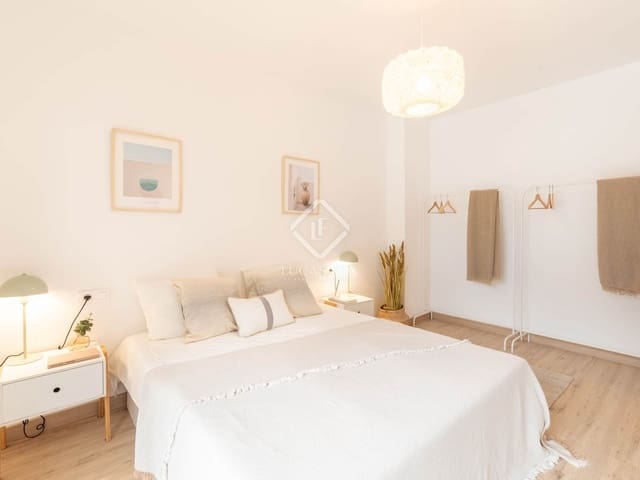 3 bedroom Villa for sale in La Pineda, Vila-seca with pool - € 980,000 (Ref: 8790960)