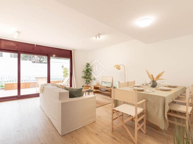 3 bedroom Villa for sale in La Pineda, Vila-seca with pool - € 980,000 (Ref: 8790960)