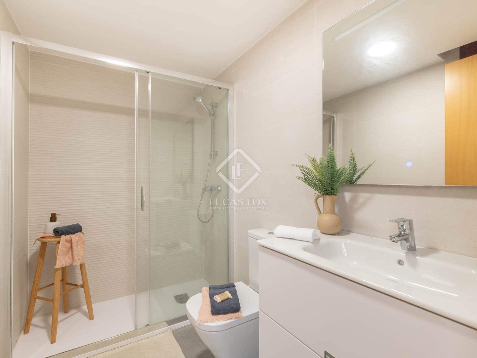 3 soverom Villa til salgs i La Pineda med svømmebasseng - € 980 000 (Ref: 8790960)