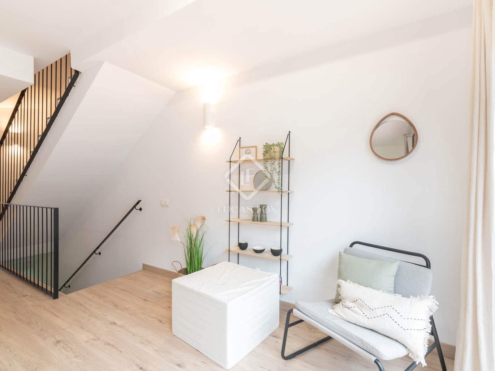 3 soverom Villa til salgs i La Pineda med svømmebasseng - € 980 000 (Ref: 8790960)