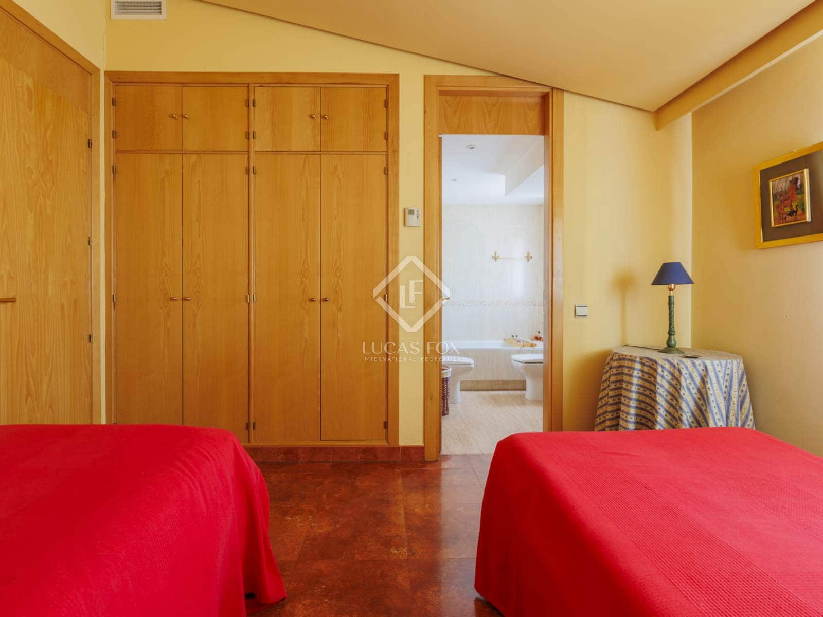 5 soveværelse Villa til salg i Boadilla del Monte med swimmingpool garage - € 2.250.000 (Ref: 8793918)