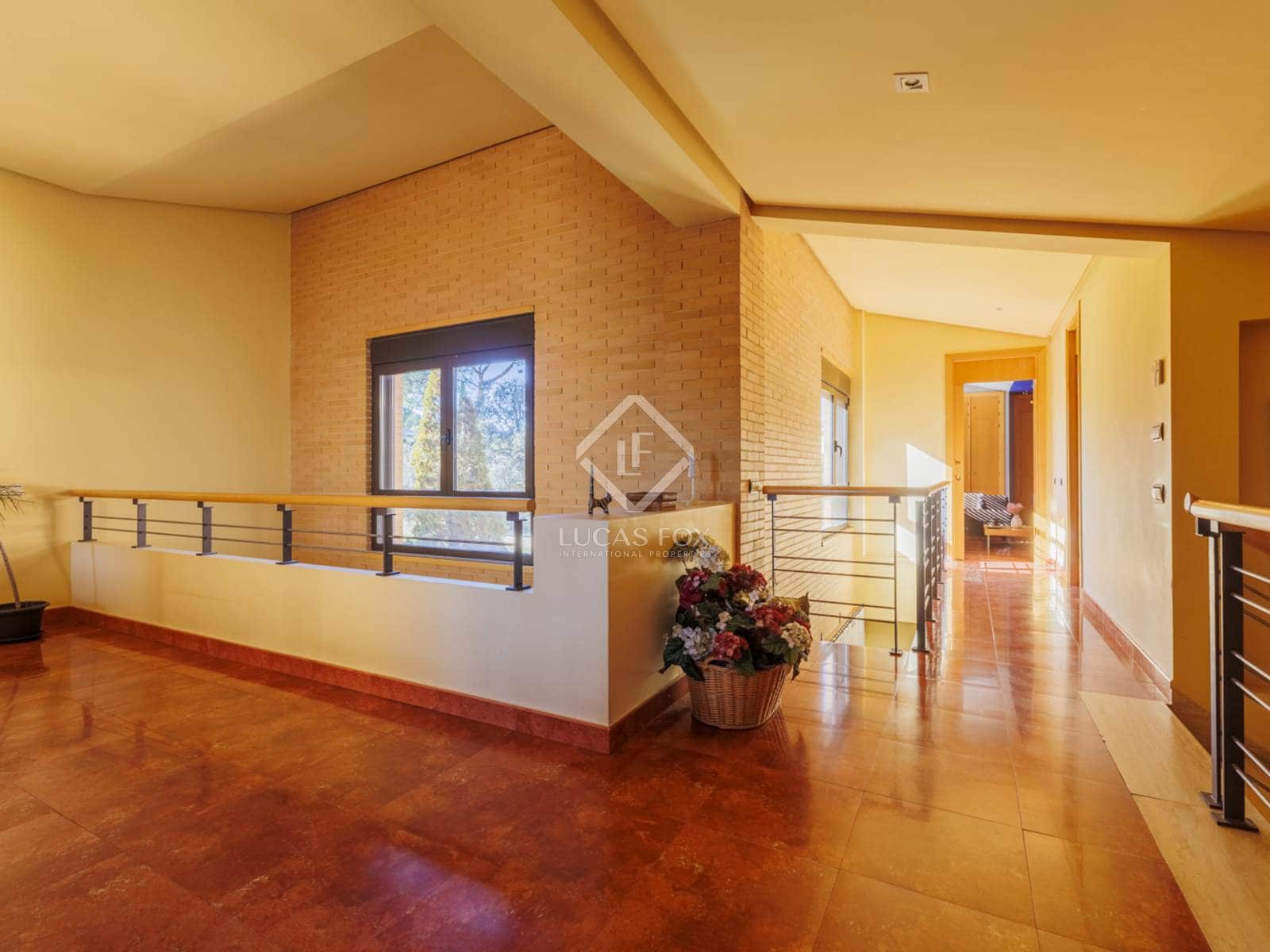 5 soveværelse Villa til salg i Boadilla del Monte med swimmingpool garage - € 2.250.000 (Ref: 8793918)