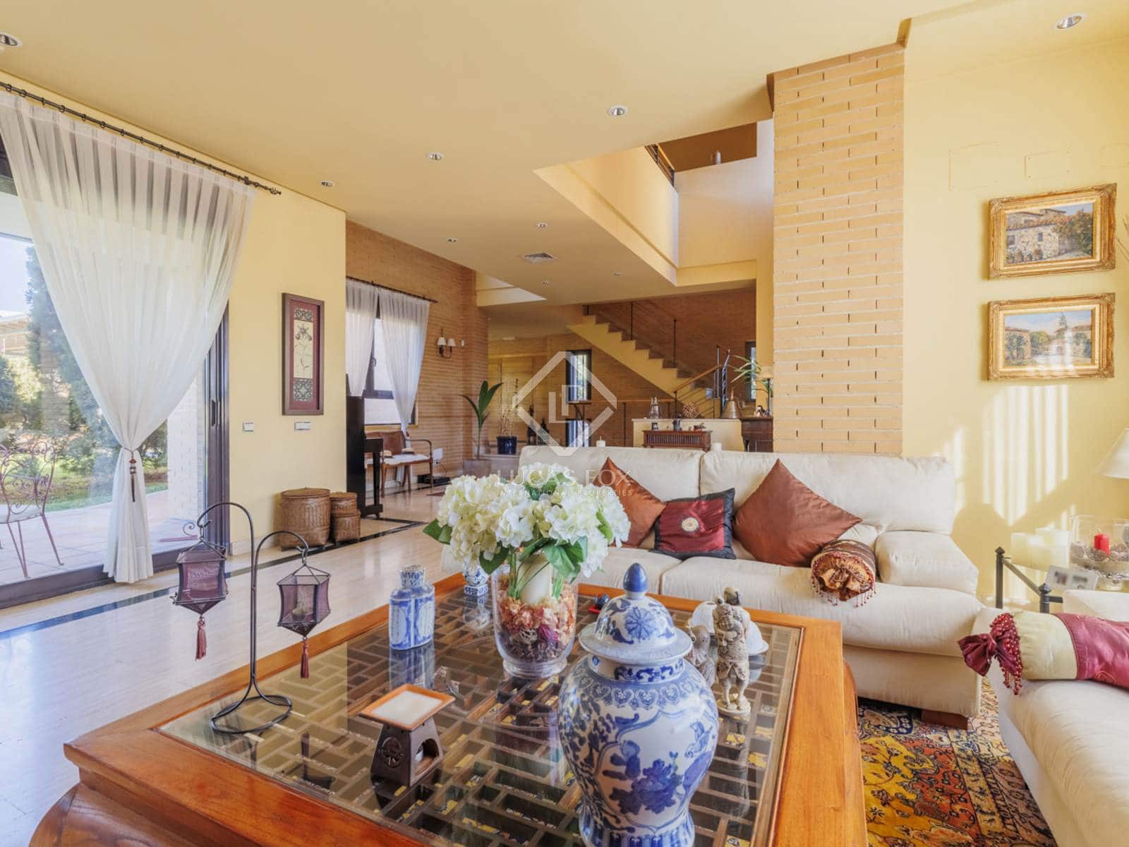 5 soveværelse Villa til salg i Boadilla del Monte med swimmingpool garage - € 2.250.000 (Ref: 8793918)