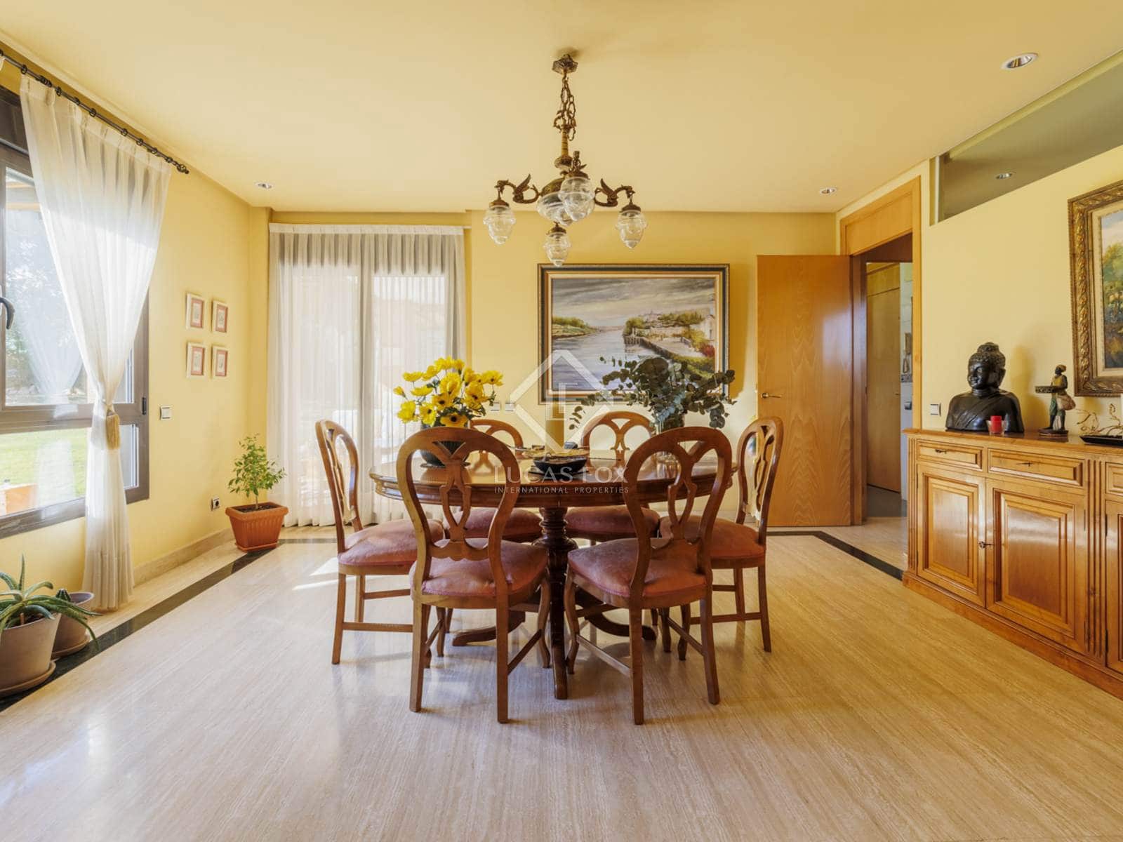 5 soveværelse Villa til salg i Boadilla del Monte med swimmingpool garage - € 2.250.000 (Ref: 8793918)