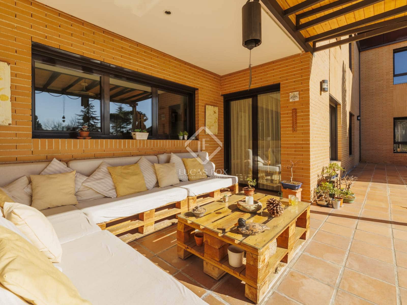 5 soveværelse Villa til salg i Boadilla del Monte med swimmingpool garage - € 2.250.000 (Ref: 8793918)