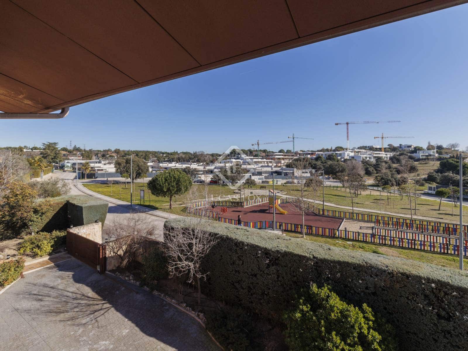 5 soveværelse Villa til salg i Boadilla del Monte med swimmingpool garage - € 2.250.000 (Ref: 8793918)