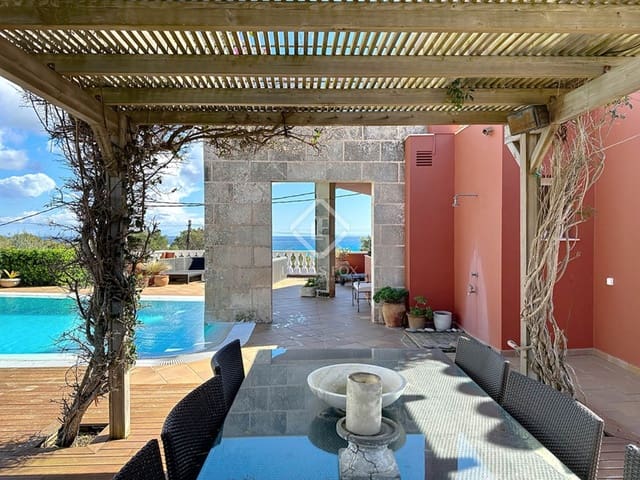 5 slaapkamer Villa te koop in San Luis / Sant Lluís met zwembad garage - € 3.000.000 (Ref: 8796115)