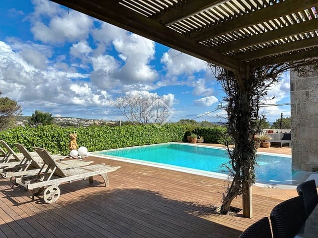 5 slaapkamer Villa te koop in San Luis / Sant Lluís met zwembad garage - € 3.000.000 (Ref: 8796115)