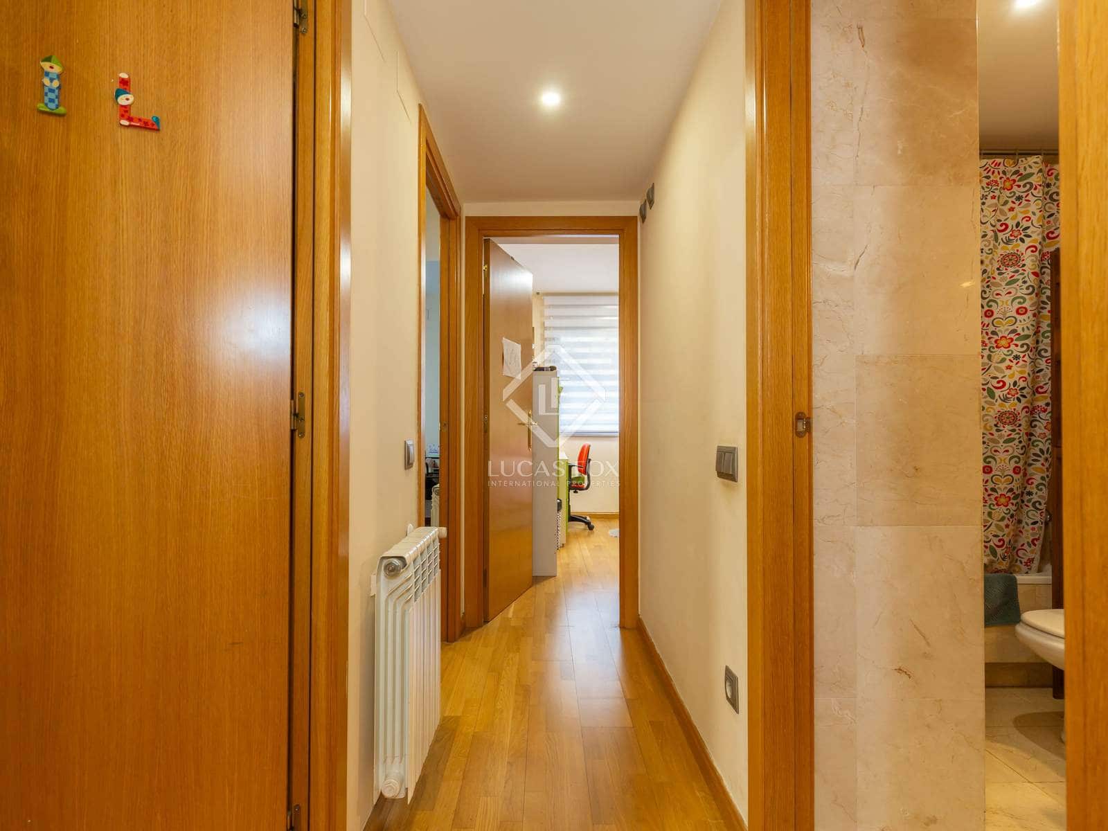 3 soveværelse Lejlighed til salg i Sant Just Desvern med garage - € 550.000 (Ref: 8800286)