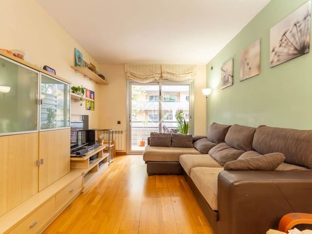 3 makuuhuone Huoneisto myytävänä paikassa Sant Just Desvern mukana 
autotalli - 550 000 € (Ref: 8800286)