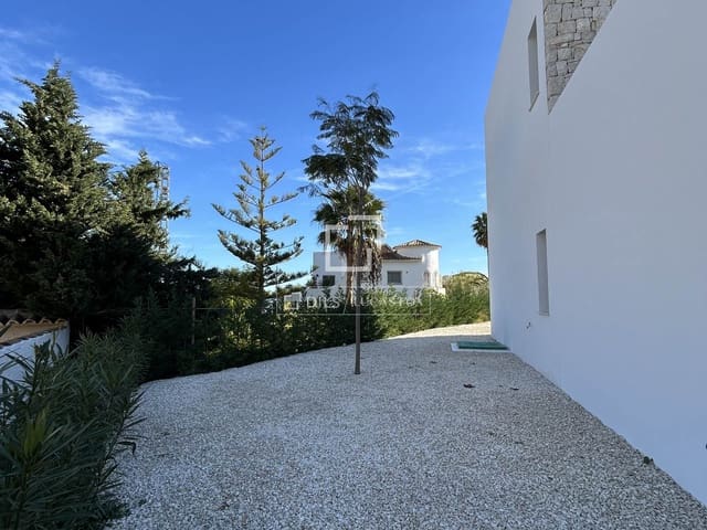 3 sypialnia Willa na sprzedaż w Benissa z basenem garażem - 1 175 000 € (Ref: 8803268)