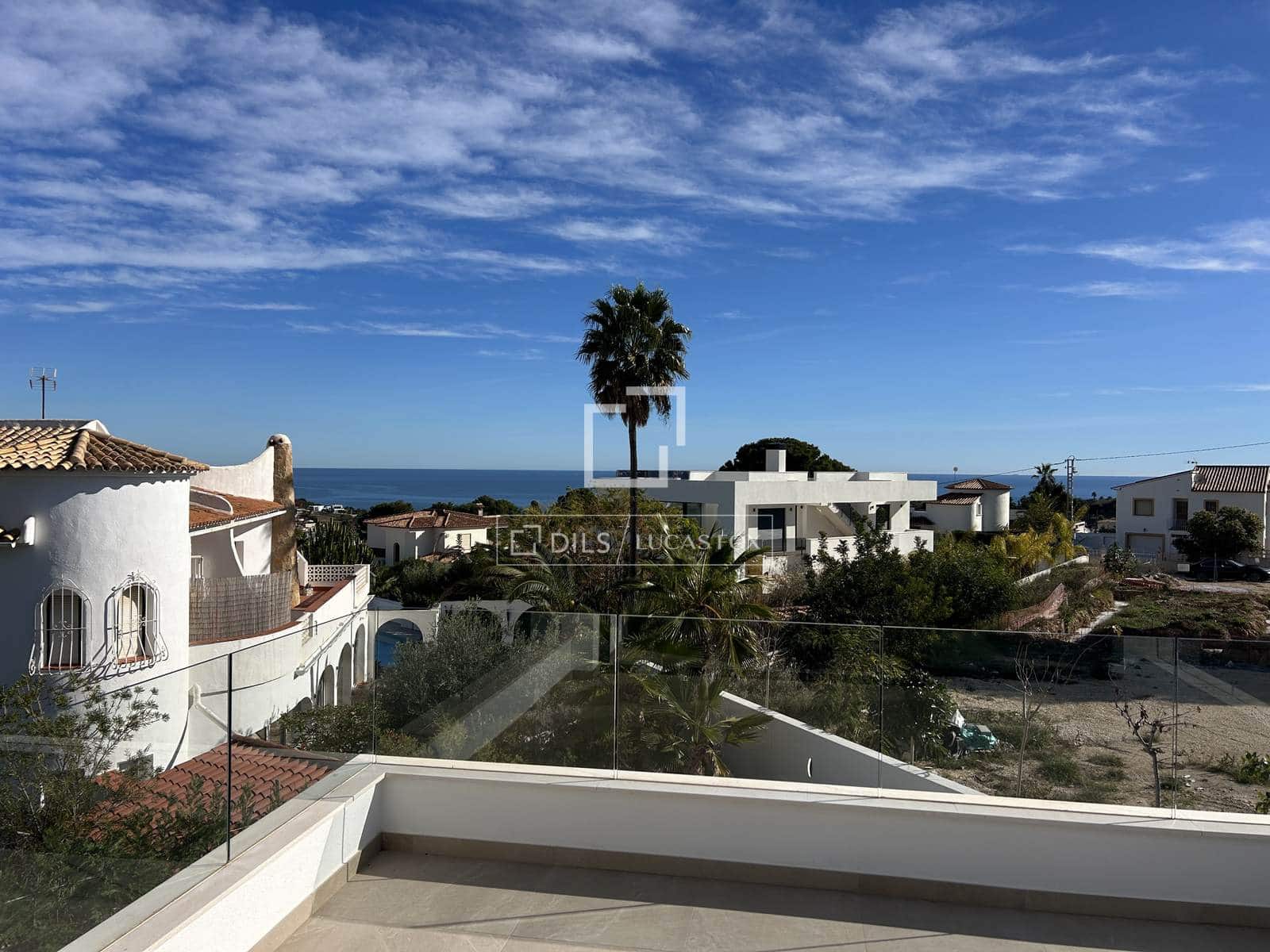 3 bedroom Villa for sale in Benissa with pool garage - € 1,175,000 (Ref: 8803268)