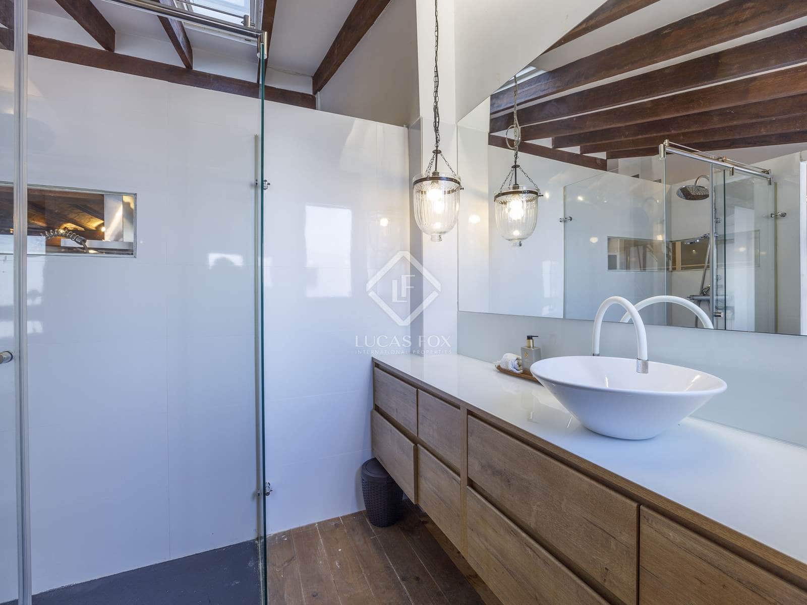 1 makuuhuone Huoneisto vuokrattavana paikassa Valencia kaupunki - 1 850 € (Ref: 8803952)