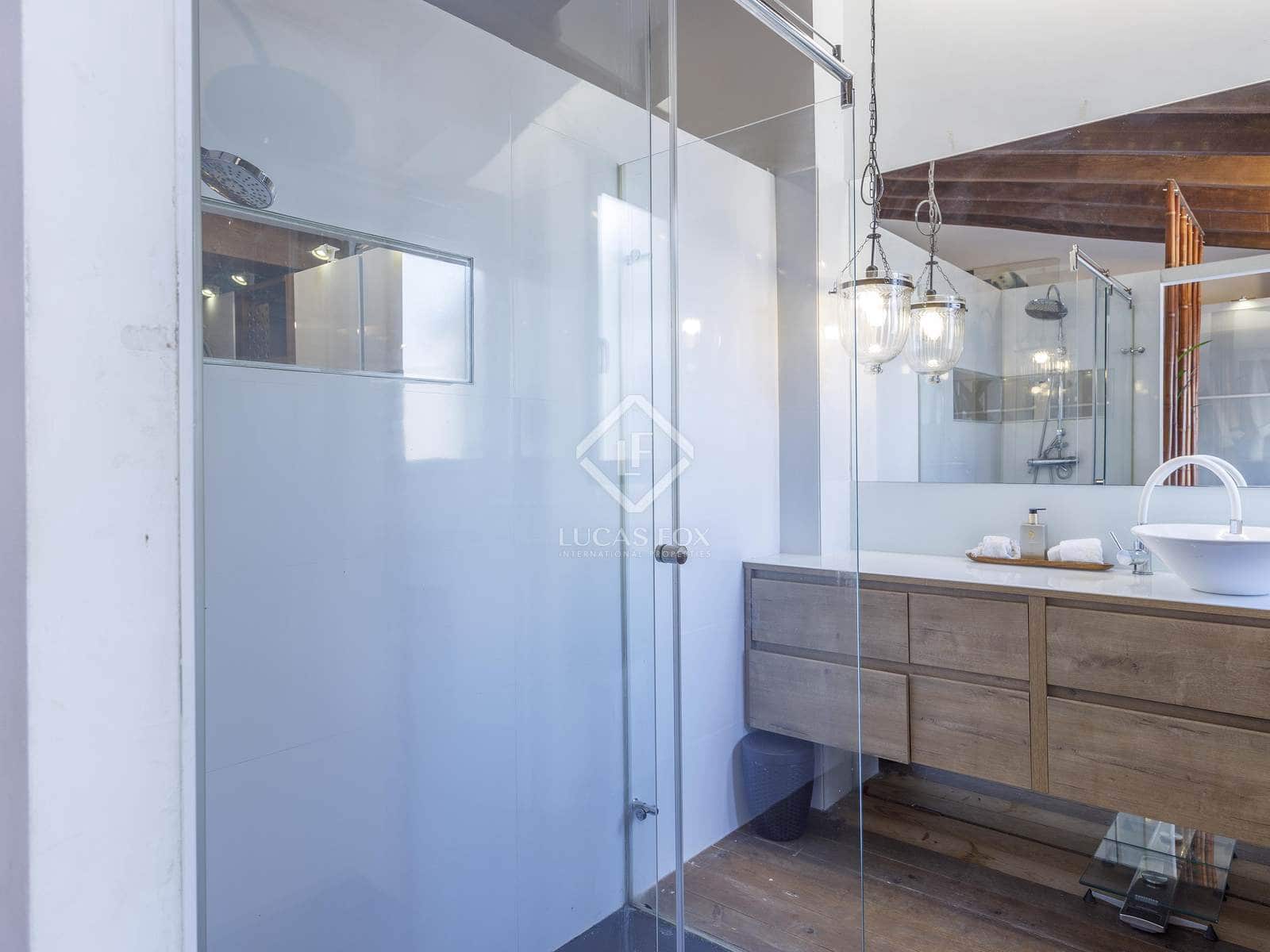 1 makuuhuone Huoneisto vuokrattavana paikassa Valencia kaupunki - 1 850 € (Ref: 8803952)