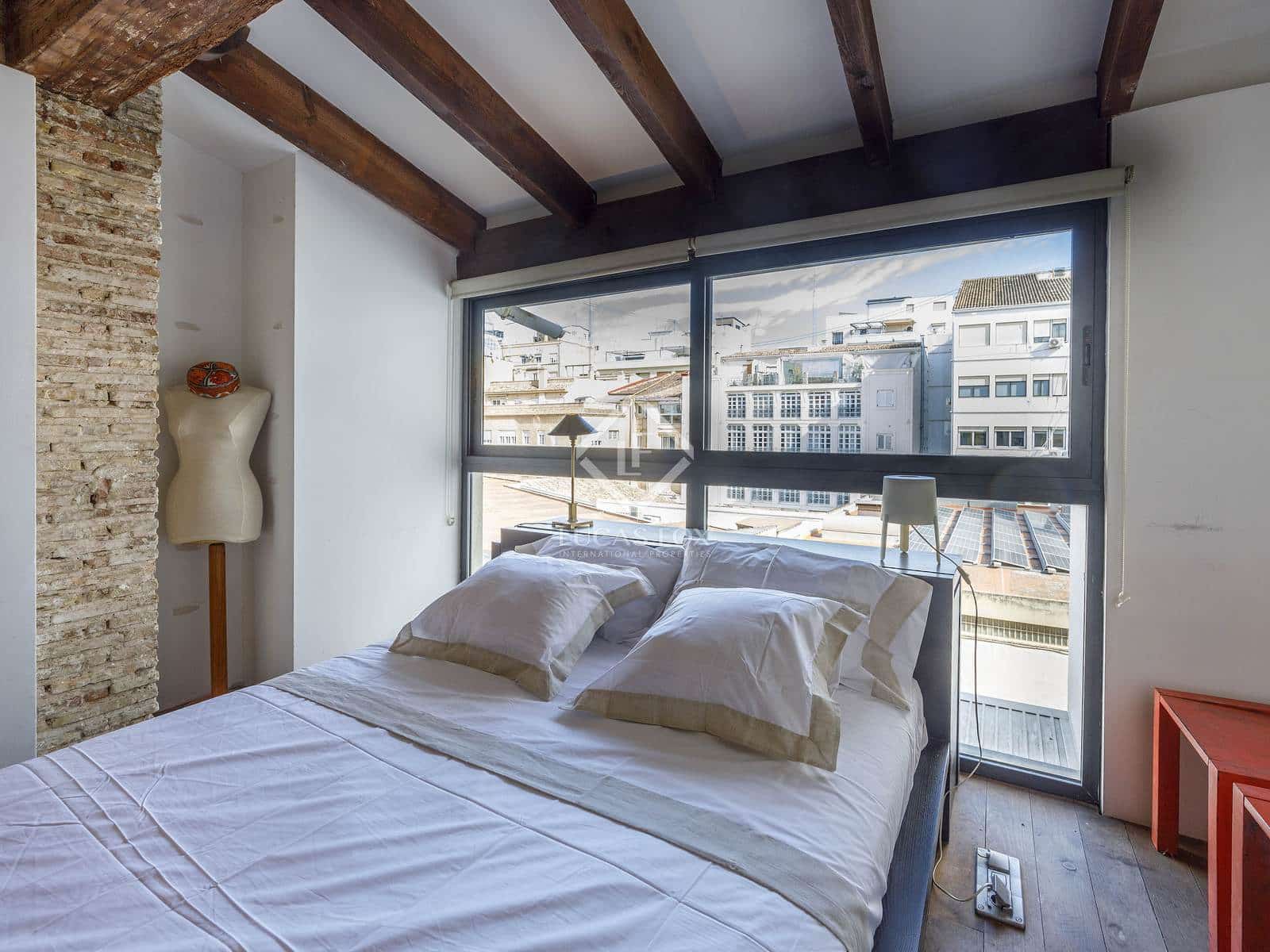 1 makuuhuone Huoneisto vuokrattavana paikassa Valencia kaupunki - 1 850 € (Ref: 8803952)