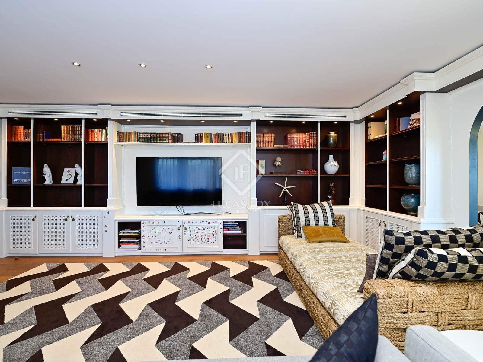 5 bedroom Villa for sale in Santa Cristina d'Aro with pool garage - € 2,500,000 (Ref: 8806542)